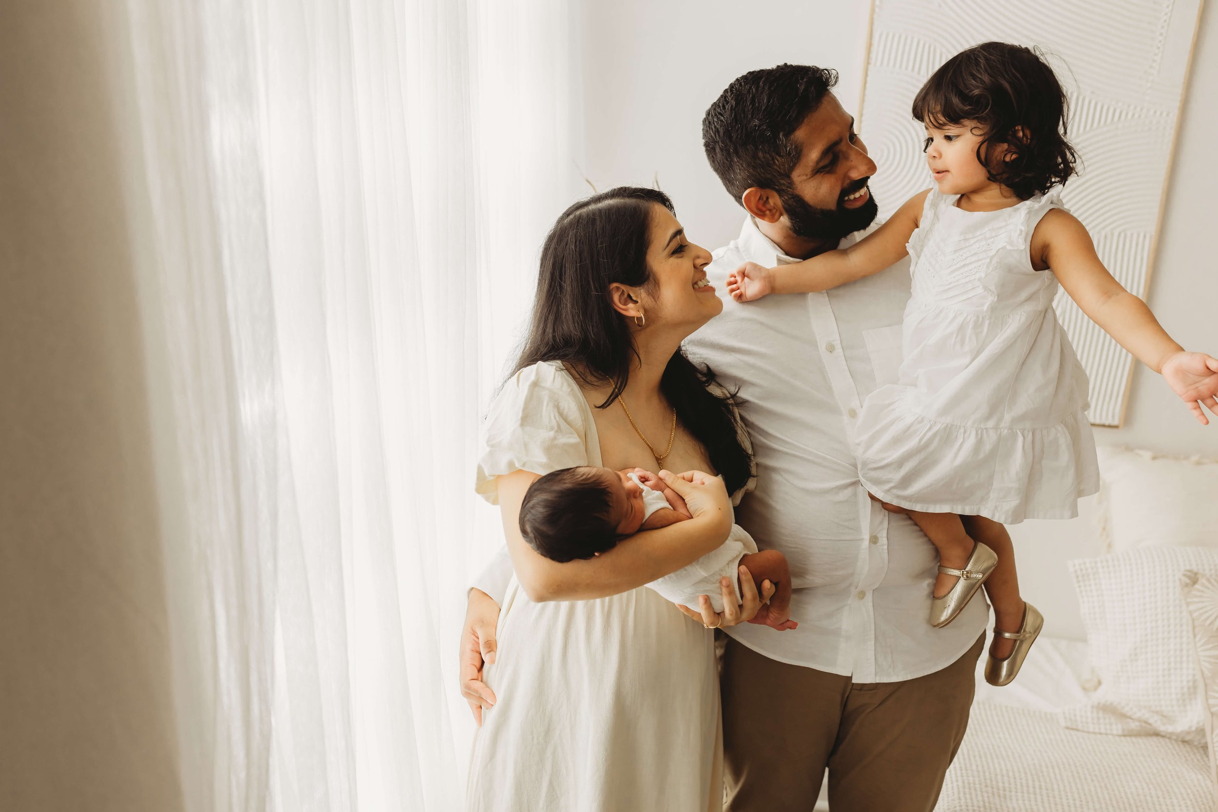 Peter2024-gwinnettLIFESTYLEPHOTOGRAPHER-DENAYSHOOKPHOTOGRAPHY5V2A9913.jpg
